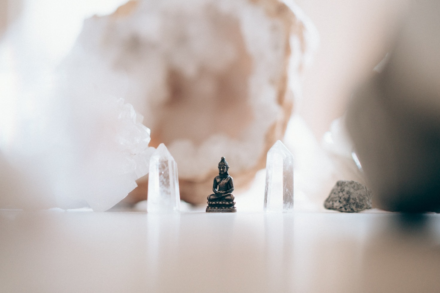 How Crystals Enhance Your Daily Meditation Routine